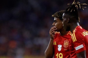 开云品牌-【观点】欧洲杯唯快不破，简洁迅速才是王道